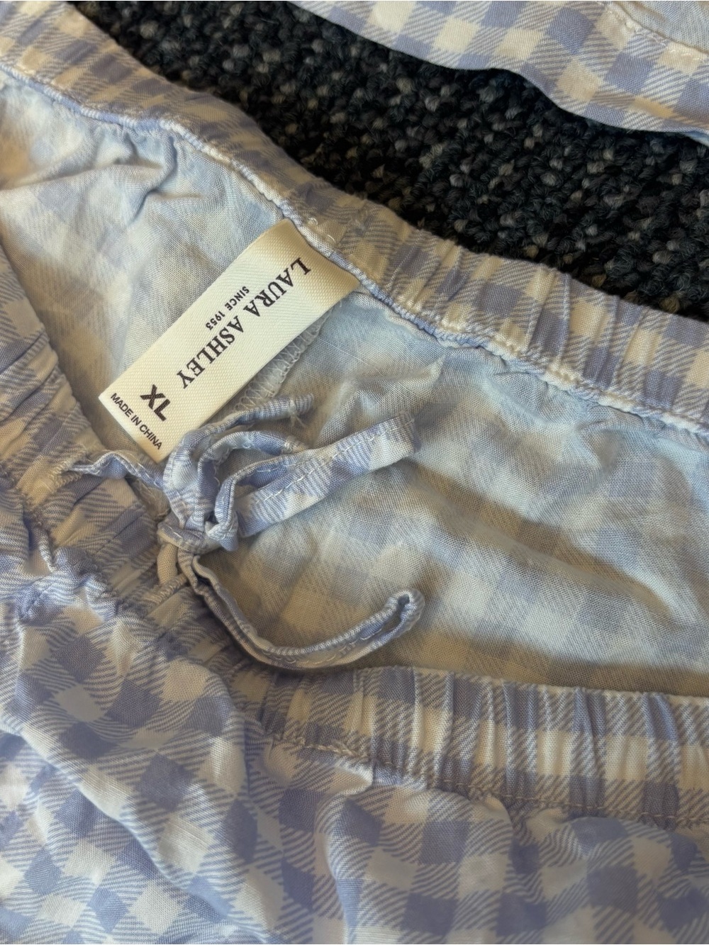 Laura Ashley XL Blue and White Gingham Short Pajama Set Ruffle Trim - Picture 6 of 10